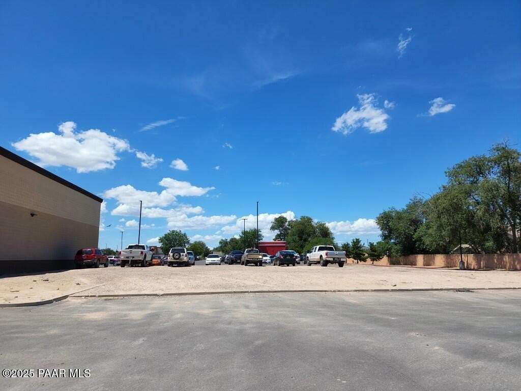1 Acre of Mixed-Use Land for Sale in Chino Valley, Arizona