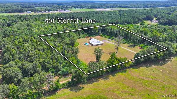 10 Acres of Residential Land with Home for Sale in Prattville, Alabama