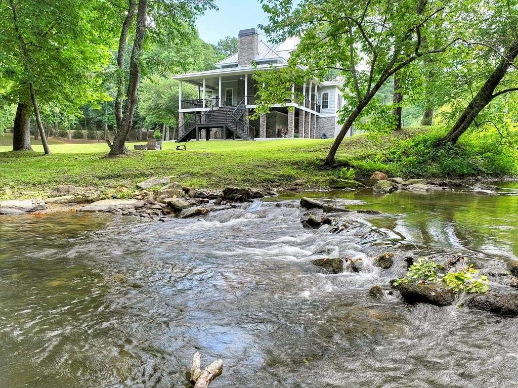 4.57 Acres of Residential Land with Home for Sale in Blue Ridge, Georgia