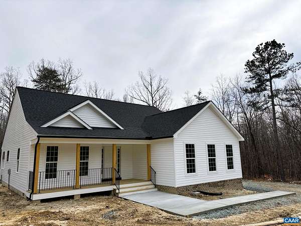 2 Acres of Land with Home for Sale in Louisa, Virginia