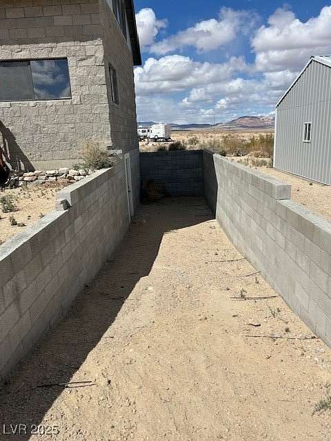 2.45 Acres of Residential Land with Home for Sale in Dyer, Nevada