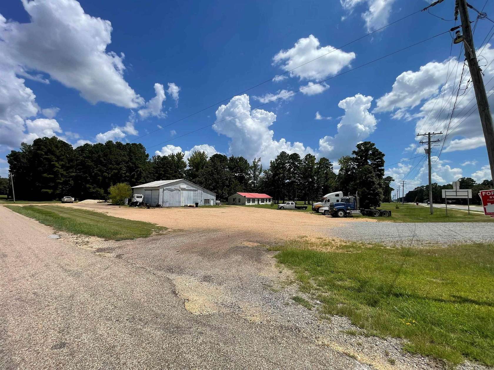 3 Acres of Improved Commercial Land for Sale in Hampton, Arkansas