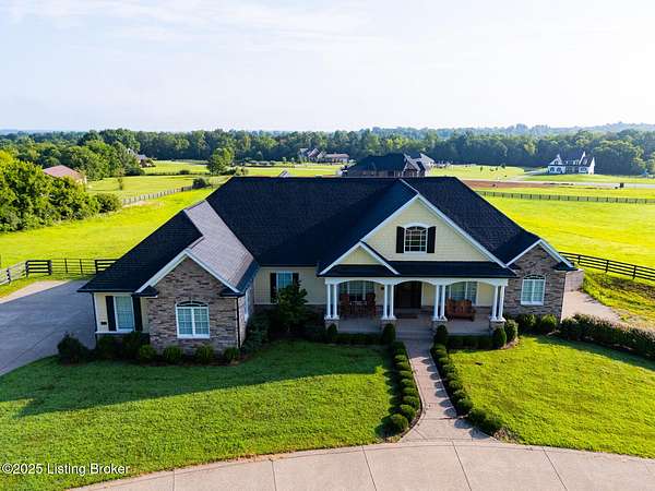 5 Acres of Residential Land with Home for Sale in Louisville, Kentucky