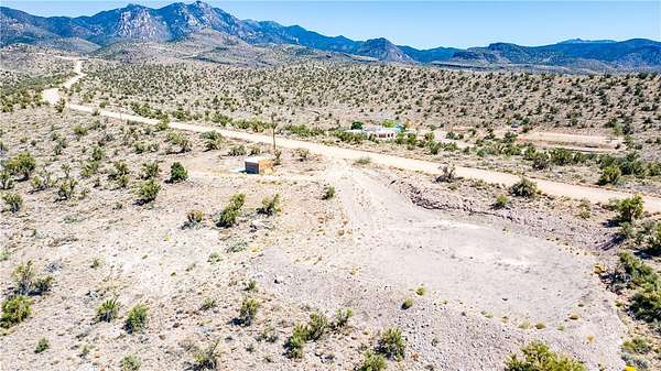 20 Acres of Land for Sale in Kingman, Arizona