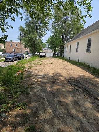 0.07 Acres of Land for Sale in Chicago, Illinois