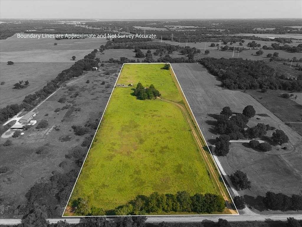 14.5 Acres of Land with Home for Sale in Clifton, Texas