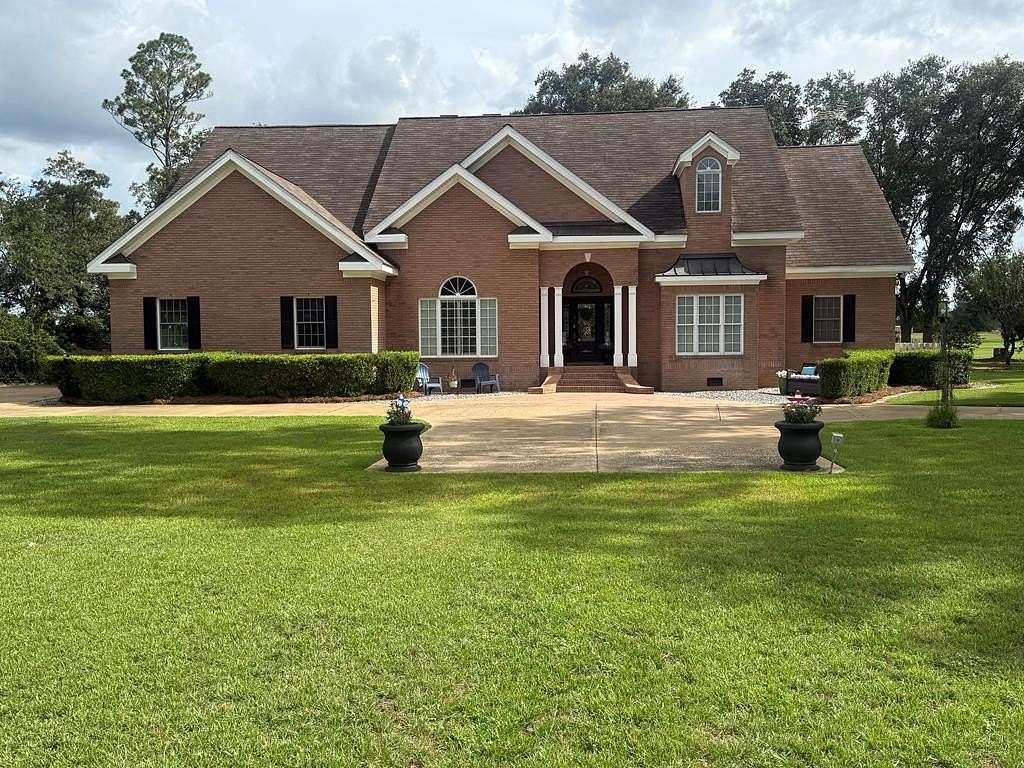 2.49 Acres of Residential Land with Home for Sale in Donalsonville, Georgia