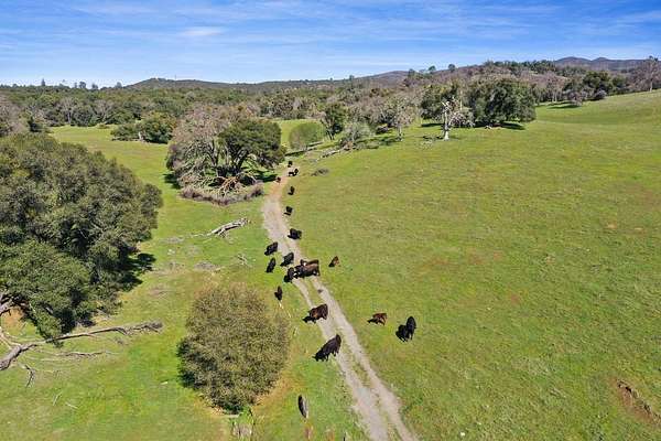 127 Acres of Land for Sale in San Andreas, California