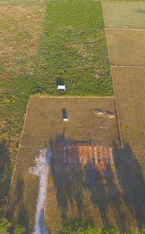 2.25 Acres of Residential Land for Sale in Decatur, Texas