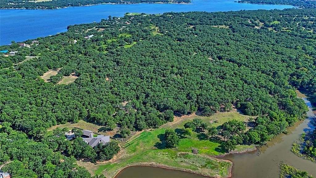 21 Acres of Recreational Land for Sale in Nocona, Texas