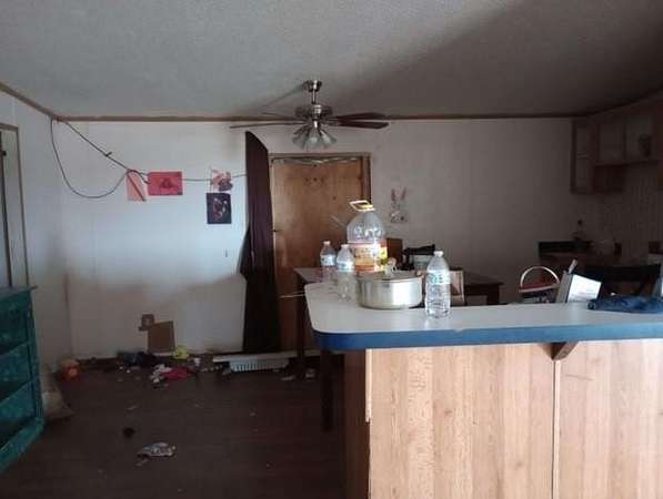 1.77 Acres of Residential Land with Home for Sale in Hubbard, Texas