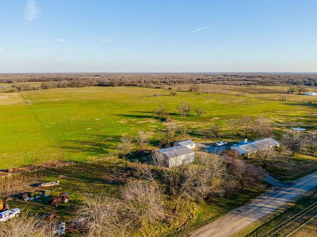 42.5 Acres of Land for Sale in Dike, Texas