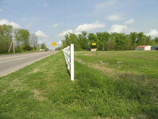 3.44 Acres of Commercial Land for Sale in Shelbyville, Tennessee