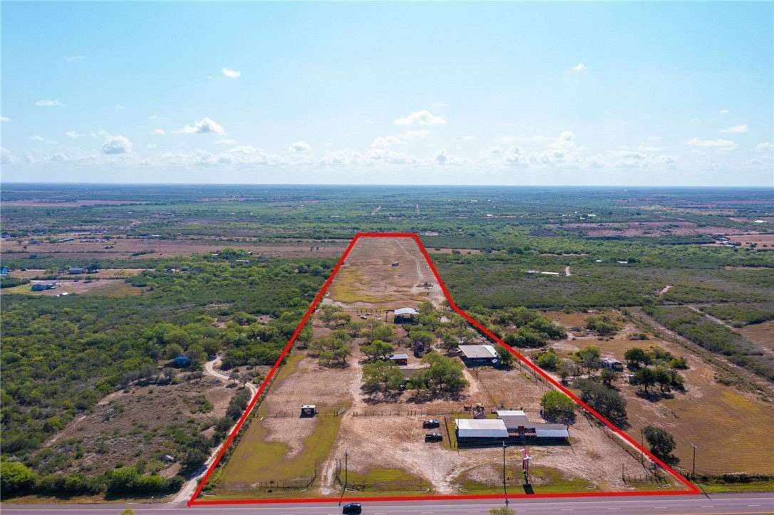 18.1 Acres of Improved Mixed-Use Land for Sale in Orange Grove, Texas