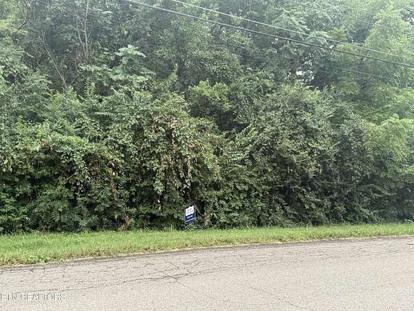 0.5 Acres of Residential Land for Sale in Knoxville, Tennessee