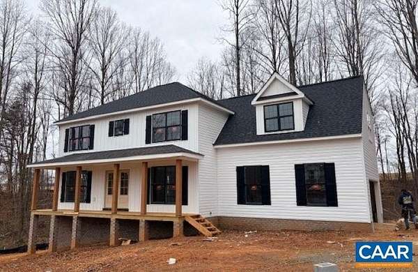 1.72 Acres of Residential Land with Home for Sale in Louisa, Virginia