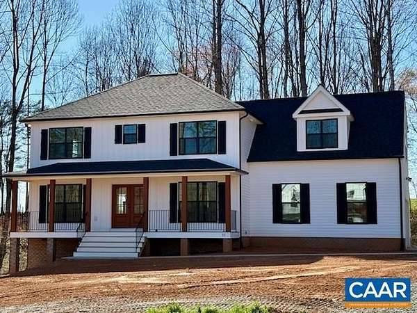1.72 Acres of Land with Home for Sale in Louisa, Virginia