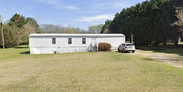 27.8 Acres of Improved Mixed-Use Land for Sale in Danielsville, Georgia