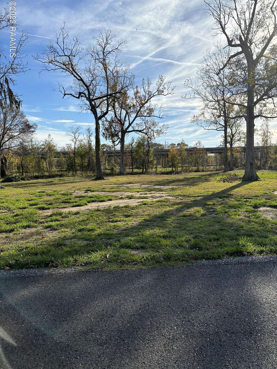 1.26 Acres of Residential Land for Sale in Port Barre, Louisiana