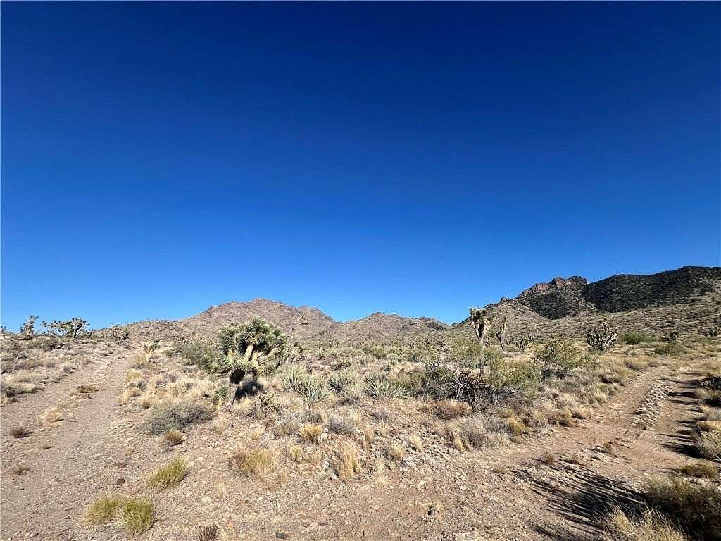 1.83 Acres of Residential Land for Sale in Dolan Springs, Arizona