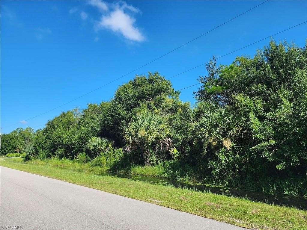 2.73 Acres of Residential Land for Sale in Naples, Florida