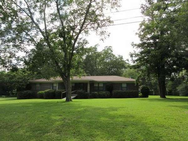 1.65 Acres of Residential Land with Home for Sale in Cowarts, Alabama