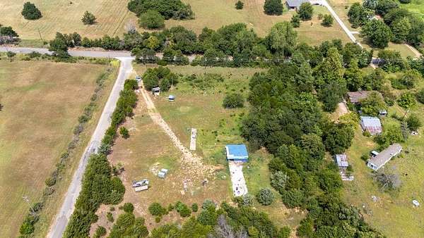 5 Acres of Land for Sale in McLoud, Oklahoma