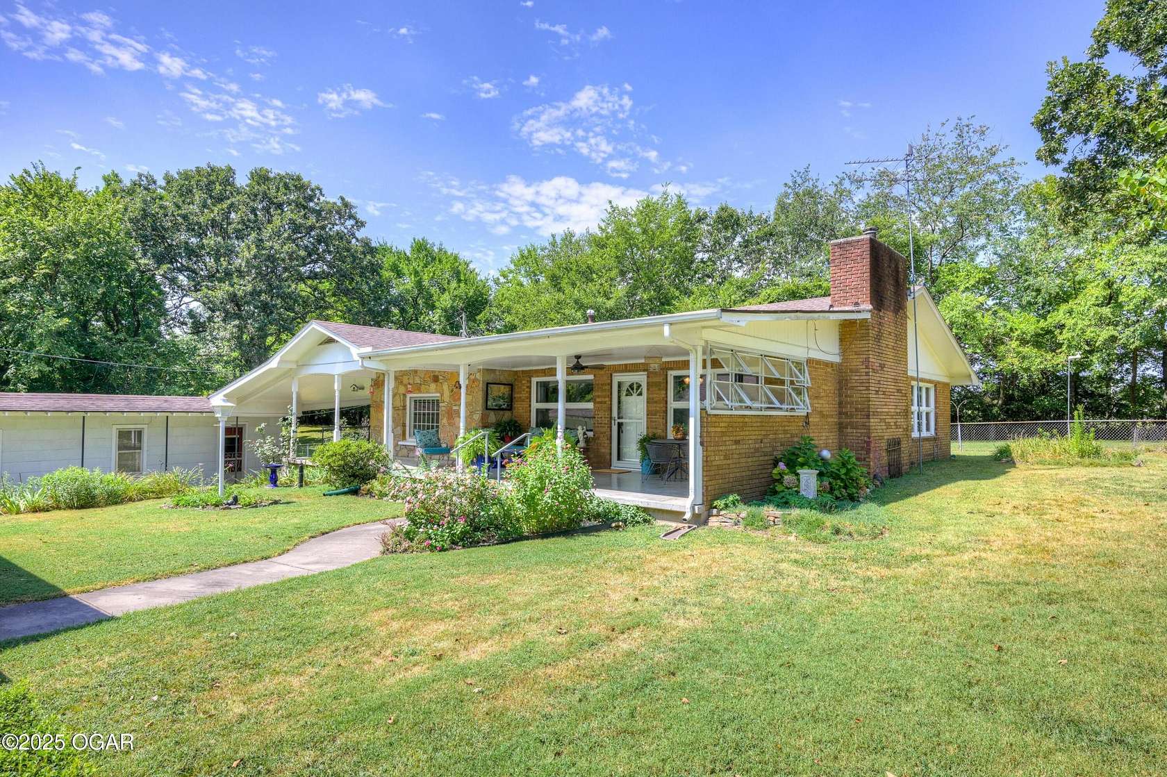 5 Acres of Improved Mixed-Use Land for Sale in Neosho, Missouri