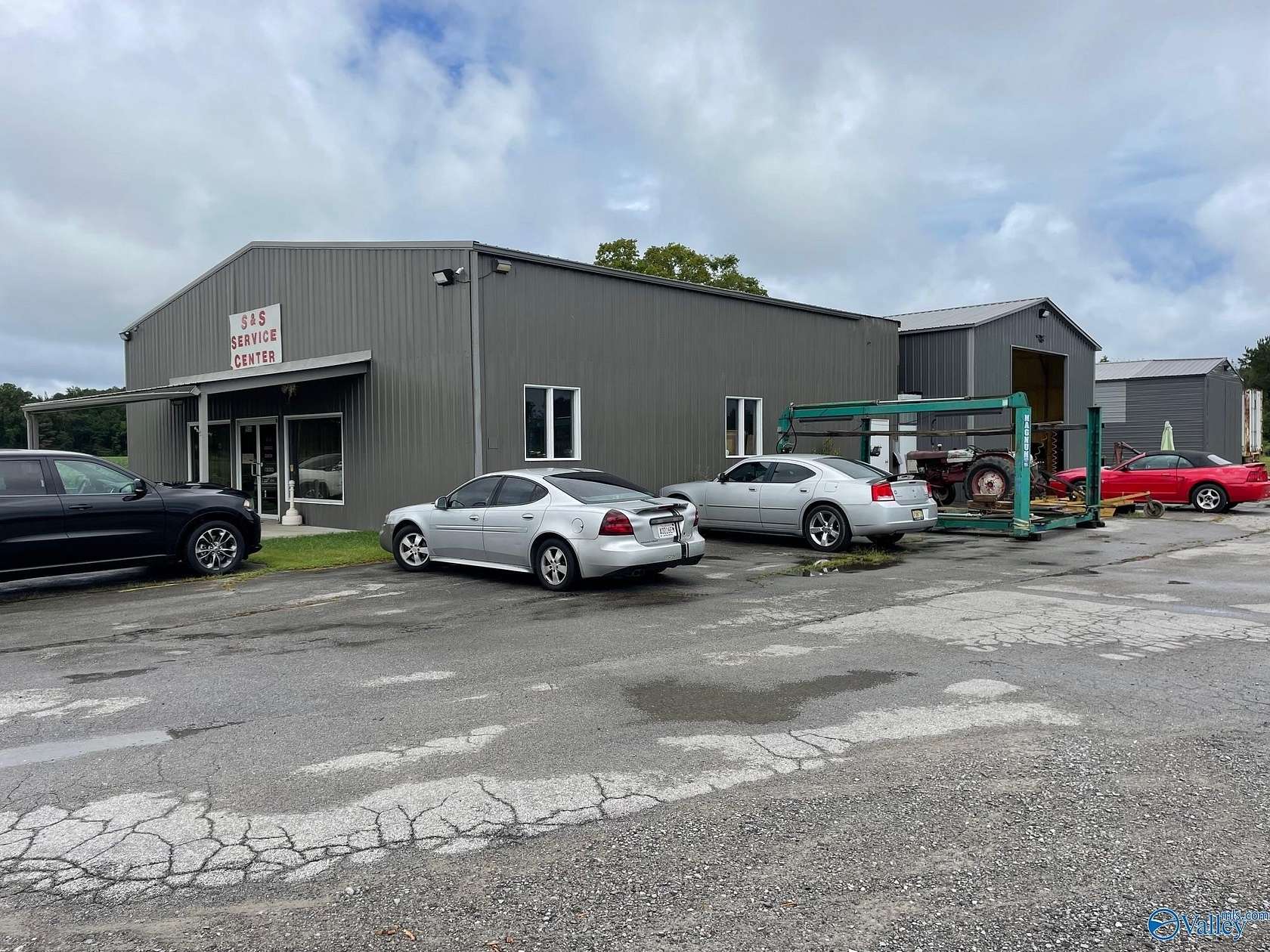 2.7 Acres of Commercial Land for Sale in Owens Cross Roads, Alabama