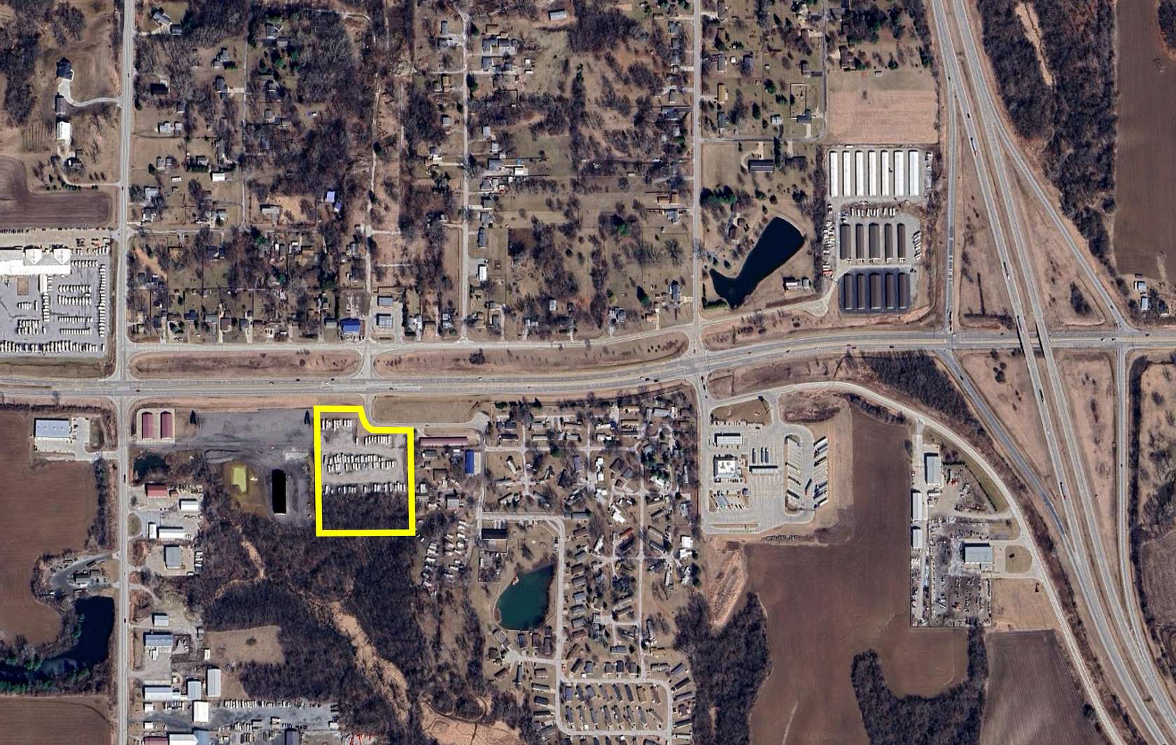 5.43 Acres of Commercial Land for Sale in Buffalo, Iowa