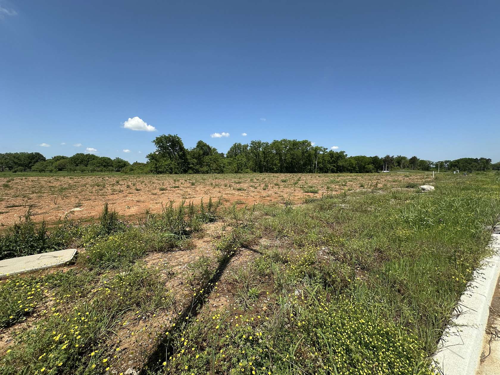 2.6 Acres of Commercial Land for Sale in Murfreesboro, Tennessee