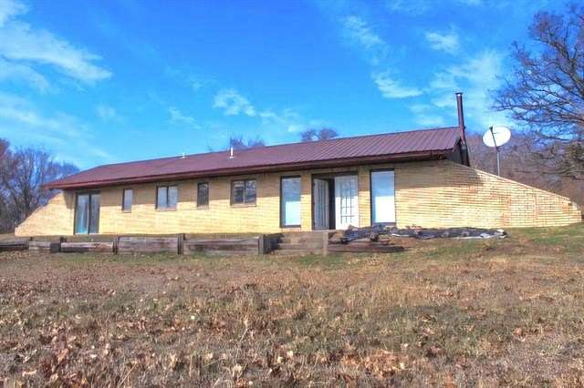 60 Acres of Agricultural Land with Home for Sale in Hulbert, Oklahoma
