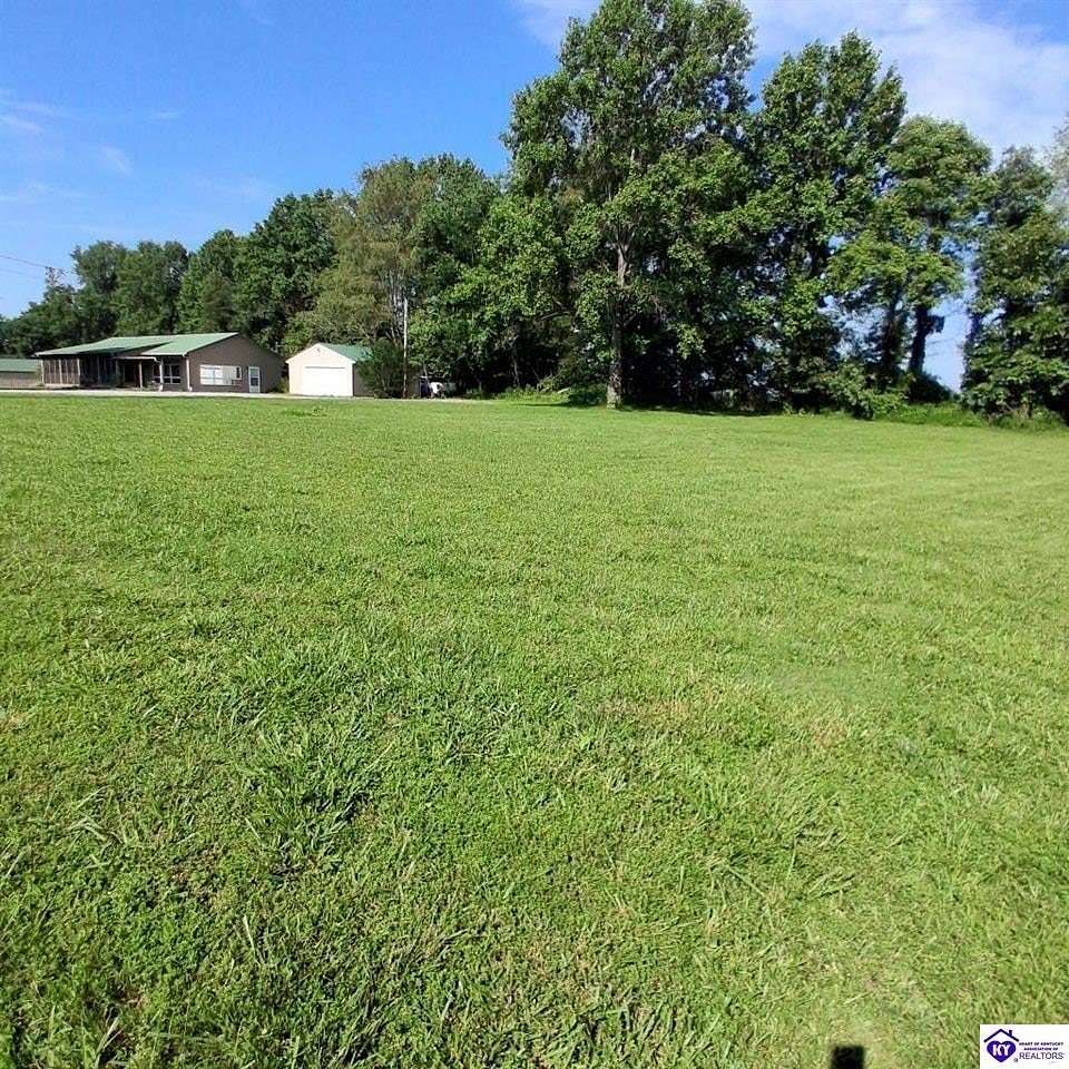 2 Acres of Residential Land with Home for Sale in Campbellsville, Kentucky