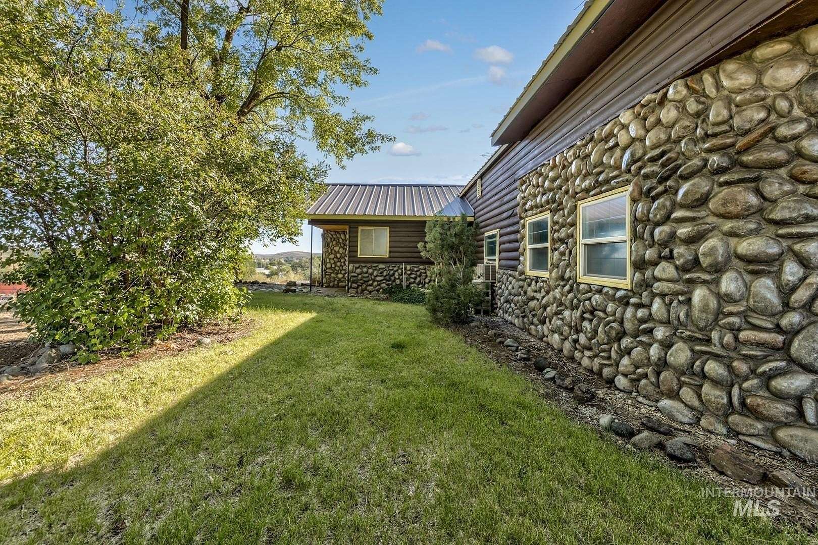 3.59 Acres of Residential Land with Home for Sale in Council, Idaho