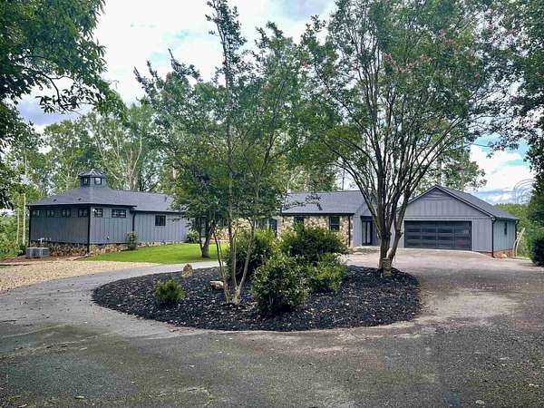 9 Acres of Residential Land with Home for Sale in Spartanburg, South Carolina