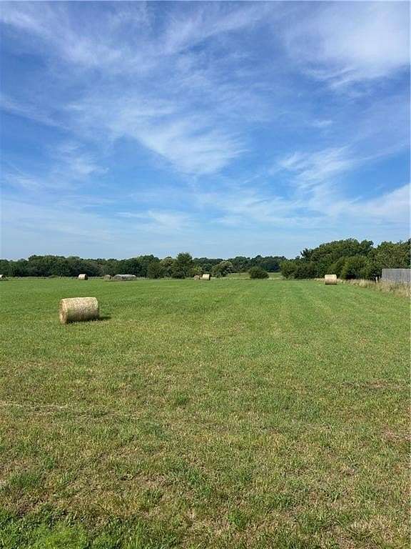 1.42 Acres of Residential Land for Sale in Princeton, Kansas