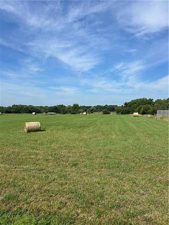 1.42 Acres of Residential Land for Sale in Princeton, Kansas