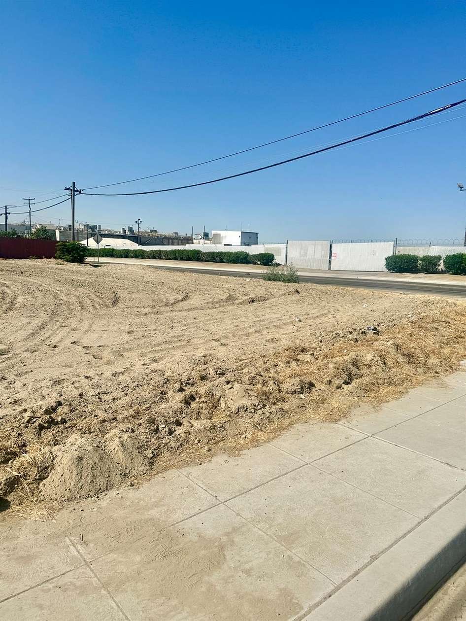 0.36 Acres of Residential Land for Sale in Fresno, California
