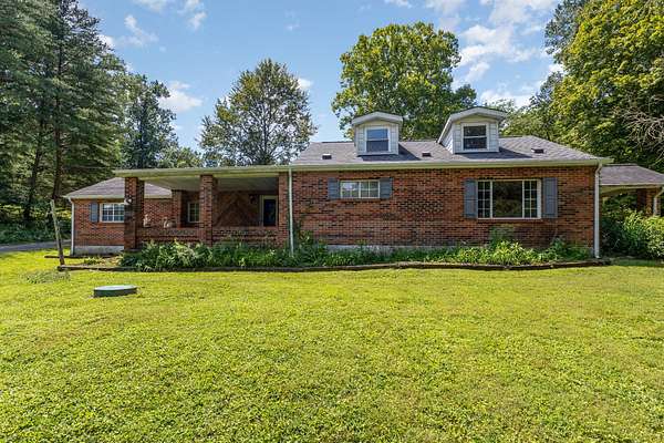 8.9 Acres of Improved Mixed-Use Land for Sale in Petersburg, Kentucky