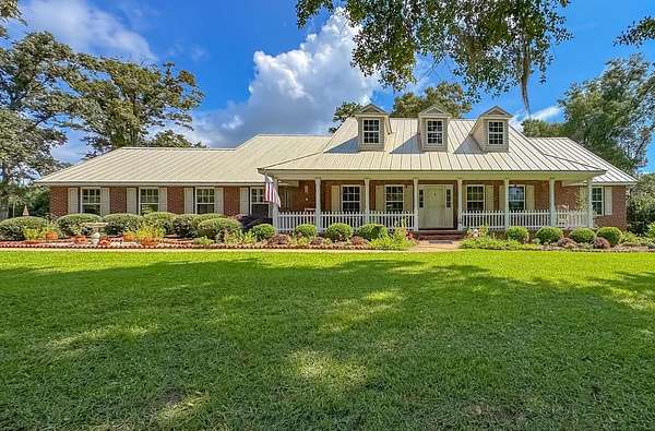 25 Acres of Land with Home for Sale in Bainbridge, Georgia