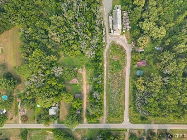 1.4 Acres of Residential Land for Sale in Albion, New York