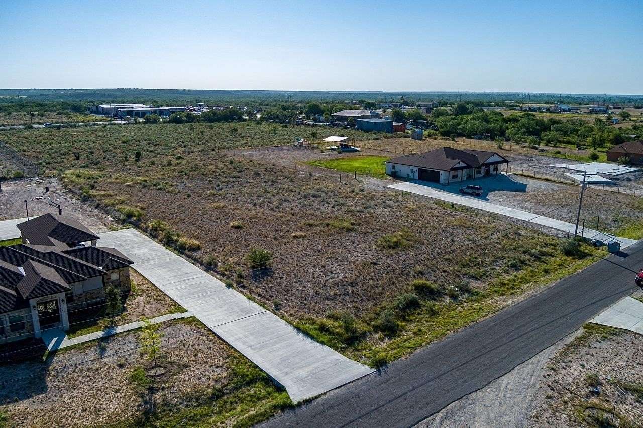 1 Acre of Residential Land for Sale in Del Rio, Texas