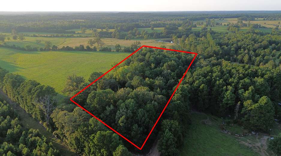 4.9 Acres of Land for Sale in Atlanta, Texas