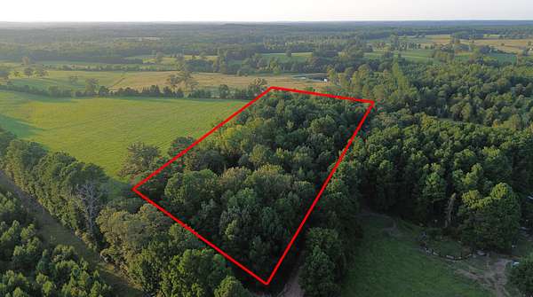 4.9 Acres of Land for Sale in Atlanta, Texas