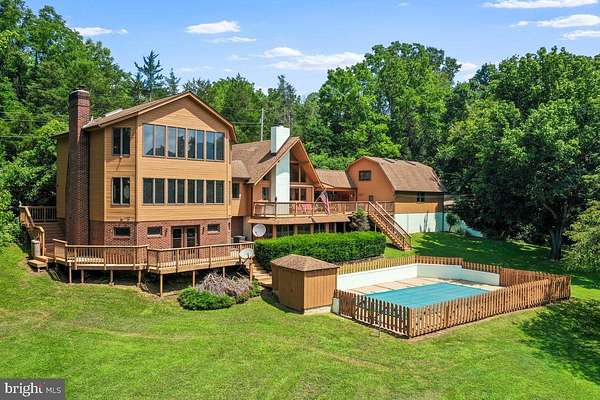 4.43 Acres of Residential Land with Home for Sale in Shenandoah, Virginia