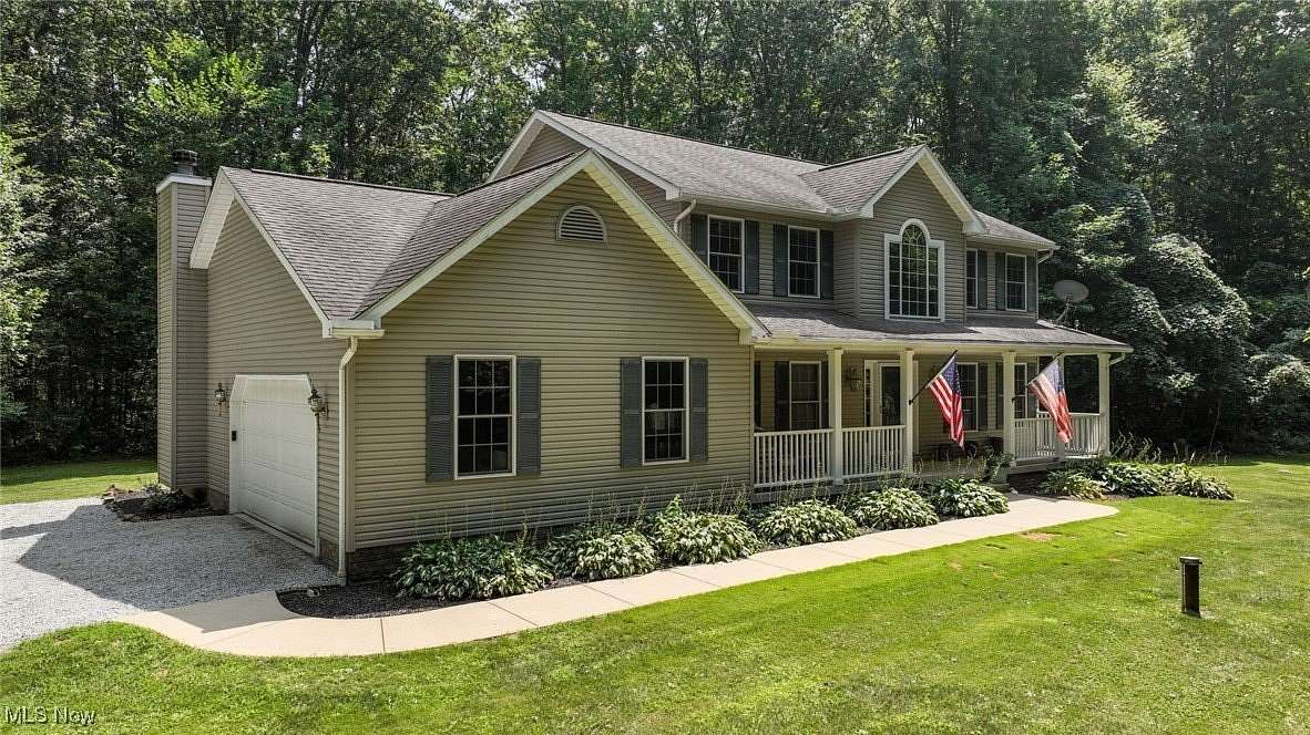 4 Acres of Residential Land with Home for Sale in Middlefield, Ohio