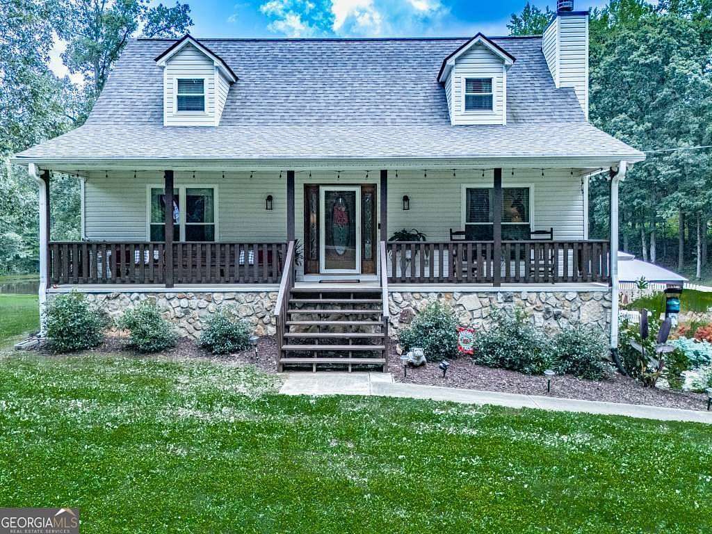 3.4 Acres of Residential Land with Home for Sale in Canton, Georgia