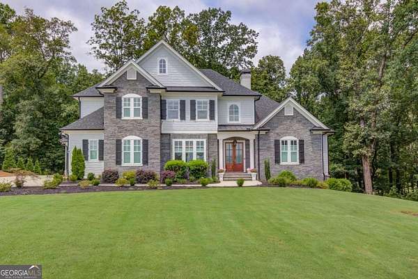 1.67 Acres of Residential Land with Home for Sale in Flowery Branch, Georgia