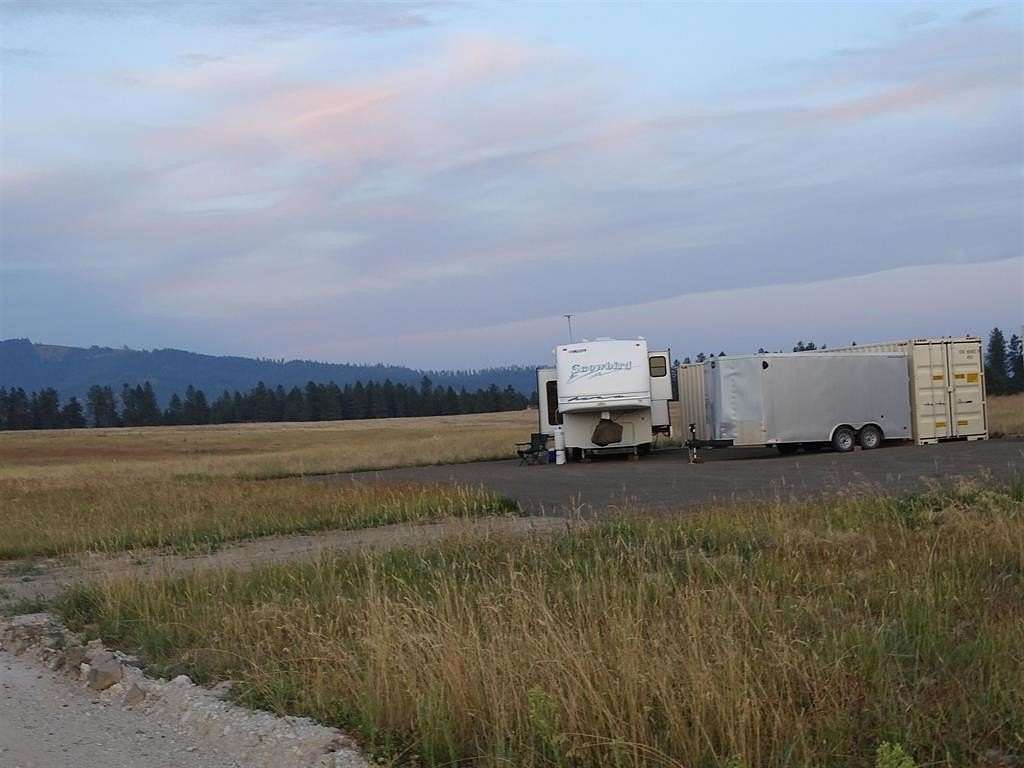 10 Acres of Land for Sale in Chattaroy, Washington