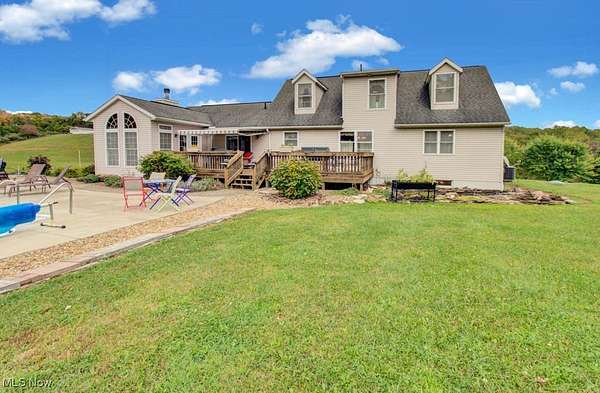 5 Acres of Residential Land with Home for Sale in Paris, Ohio